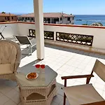 Casa La Magnolia Frontemare Porto Columbu - Perd'e Sali