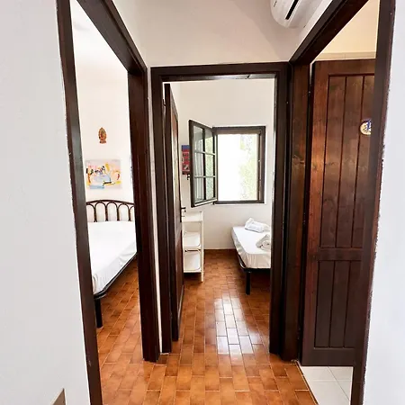 Casa La Magnolia Frontemare Lägenhet Porto Columbu - Perd'E Sali